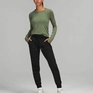 Dance Studio Mid-Rise Jogger Full Length - NWOT